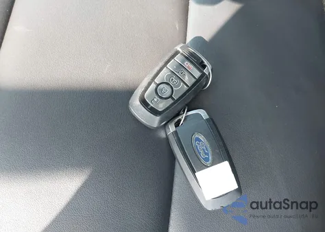 2023 Ford Explorer Xlt из США, поврежденный, VIN 1FMSK8DH3PGC32753